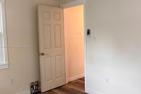 Купить виллу или дом в Виро-Бич, Флорида 2 спальни, 104.05м2, № 2052622 - фото 12