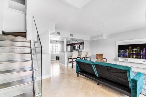 Adosado en alquiler en Hollywood, Florida, 3 dormitorios, 168.62 m2 № 2019415 - foto 4