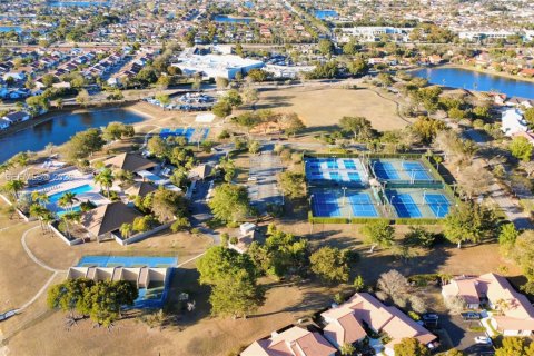 Condominio en venta en Miami, Florida, 3 dormitorios, 99.41 m2 № 2033478 - foto 7