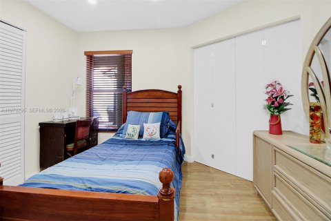 Condominio en venta en Miami, Florida, 3 dormitorios, 99.41 m2 № 2033478 - foto 23