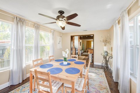 Villa ou maison à louer à Hallandale Beach, Floride: 3 chambres, 178.84 m2 № 2401826 - photo 21