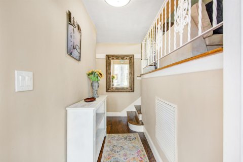 Villa ou maison à louer à Hallandale Beach, Floride: 3 chambres, 178.84 m2 № 2401826 - photo 2
