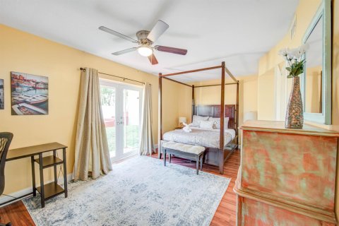 Villa ou maison à louer à Hallandale Beach, Floride: 3 chambres, 178.84 m2 № 2401826 - photo 8
