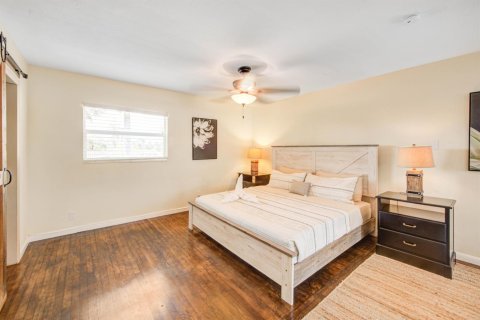 Villa ou maison à louer à Hallandale Beach, Floride: 3 chambres, 178.84 m2 № 2401826 - photo 22