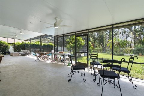 Casa en venta en Tampa, Florida, 4 dormitorios, 227.98 m2 № 2224751 - foto 27