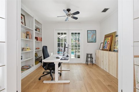 Casa en venta en Tampa, Florida, 4 dormitorios, 227.98 m2 № 2224751 - foto 14