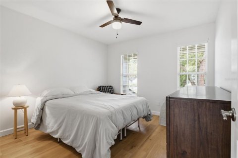 Casa en venta en Tampa, Florida, 4 dormitorios, 227.98 m2 № 2224751 - foto 22