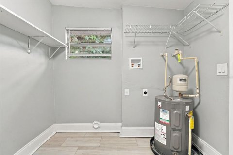 Casa en venta en Orlando, Florida, 3 dormitorios, 93.65 m2 № 2387431 - foto 28
