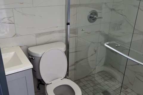 Commercial property in North Lauderdale, Florida 1 bedroom, 110.55 sq.m. № 2390584 - photo 6