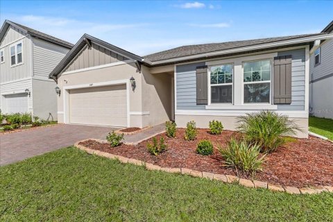 House in Daytona Beach, Florida 4 bedrooms, 204.38 sq.m. № 2345173