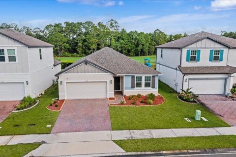Villa ou maison à vendre à Daytona Beach, Floride: 4 chambres, 204.38 m2 № 2345173 - photo 4