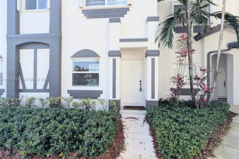 Touwnhouse à Homestead, Floride 3 chambres, 134.89 m2 № 2276889