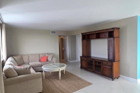Condo in Fort Lauderdale, Florida, 2 bedrooms  № 2173769 - photo 30