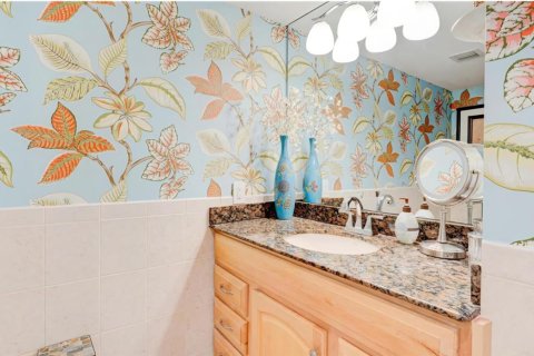 Condo in Fort Lauderdale, Florida, 2 bedrooms  № 2173769 - photo 24