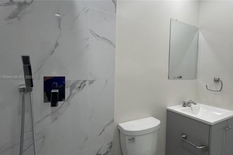 Купить виллу или дом в Опа-Локка, Флорида 1 комната, 105.72м2, № 1958568 - фото 12