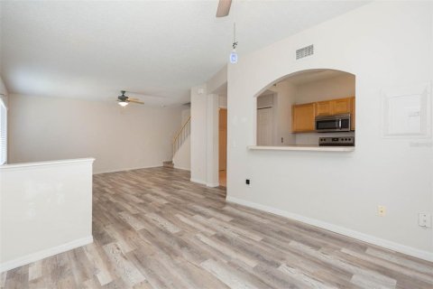Adosado en venta en Tampa, Florida, 3 dormitorios, 126.72 m2 № 1881366 - foto 7