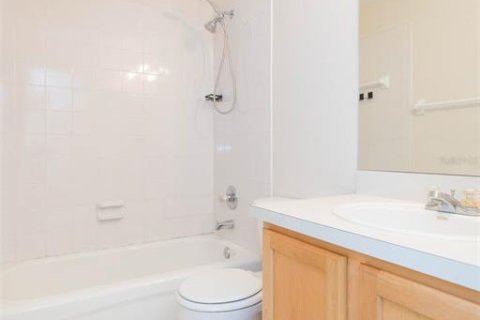 Adosado en venta en Tampa, Florida, 3 dormitorios, 126.72 m2 № 1881366 - foto 24