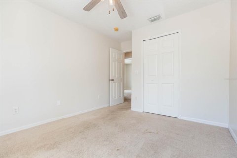 Adosado en venta en Tampa, Florida, 3 dormitorios, 126.72 m2 № 1881366 - foto 22
