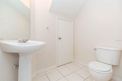 Adosado en venta en Tampa, Florida, 3 dormitorios, 126.72 m2 № 1881366 - foto 14