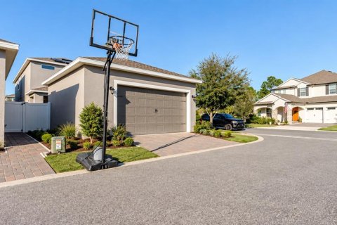 House in Winter Garden, Florida 4 bedrooms, 225.57 sq.m. № 2419003 - photo 20