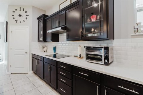 House in Winter Garden, Florida 4 bedrooms, 225.57 sq.m. № 2419003 - photo 8
