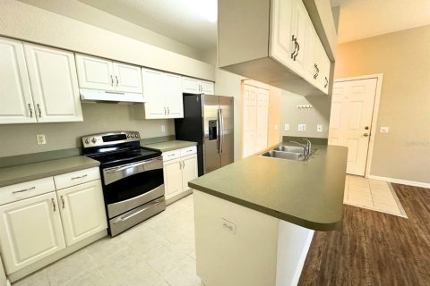 Copropriété à louer à Winter Haven, Floride: 2 chambres, 94.48 m2 № 2122844 - photo 3