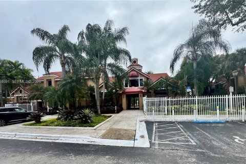 Copropriété à louer à Miami, Floride: 1 chambre, 54.63 m2 № 2001351 - photo 3