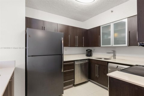 Купить кондоминиум в Майами-Бич, Флорида 2 спальни, 101.08м2, № 2055067 - фото 6