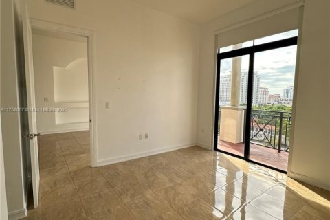 Condo in Coral Gables, Florida, 2 bedrooms  № 1714353 - photo 15
