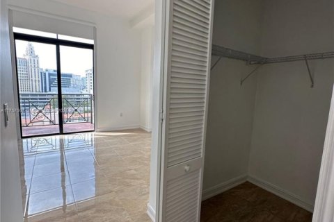 Condo in Coral Gables, Florida, 2 bedrooms  № 1714353 - photo 14