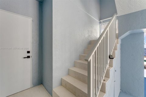 House in Key Largo, Florida 5 bedrooms, 222.97 sq.m. № 2430103 - photo 11