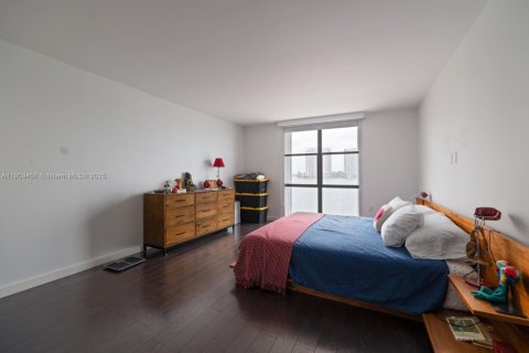 Condominio en venta en Sunny Isles Beach, Florida, 2 dormitorios, 122.63 m2 № 1965166 - foto 7