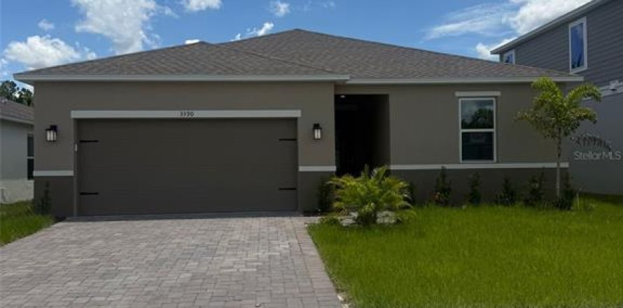 House in Clermont, Florida 4 bedrooms, 161.37 sq.m. № 2102855