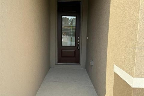 House in Clermont, Florida 4 bedrooms, 161.37 sq.m. № 2102855 - photo 5