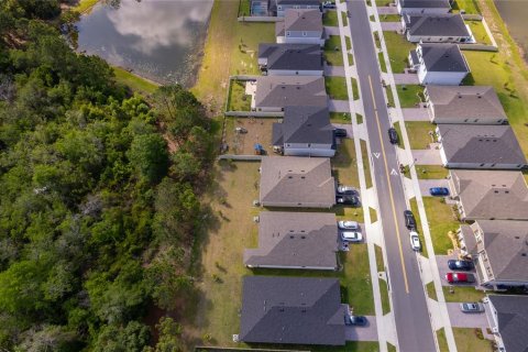 House in Clermont, Florida 4 bedrooms, 161.37 sq.m. № 2102855 - photo 23