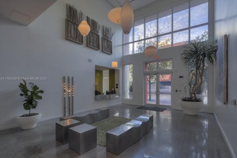 Condo in Miami, Florida, 1 bedroom  № 1713376 - photo 25