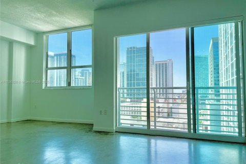 Condo in Miami, Florida, 1 bedroom  № 1713376 - photo 18