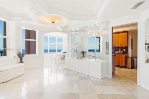 Copropriété à vendre à Fort Lauderdale, Floride: 3 chambres, 201.78 m2 № 2051831 - photo 14