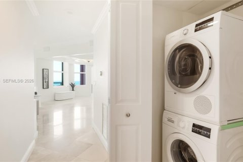 Copropriété à vendre à Fort Lauderdale, Floride: 3 chambres, 201.78 m2 № 2051831 - photo 20