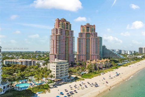 Copropriété à vendre à Fort Lauderdale, Floride: 3 chambres, 201.78 m2 № 2051831 - photo 1