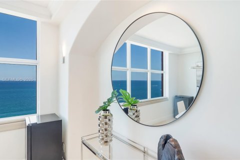 Copropriété à vendre à Fort Lauderdale, Floride: 3 chambres, 201.78 m2 № 2051831 - photo 11