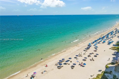 Copropriété à vendre à Fort Lauderdale, Floride: 3 chambres, 201.78 m2 № 2051831 - photo 3