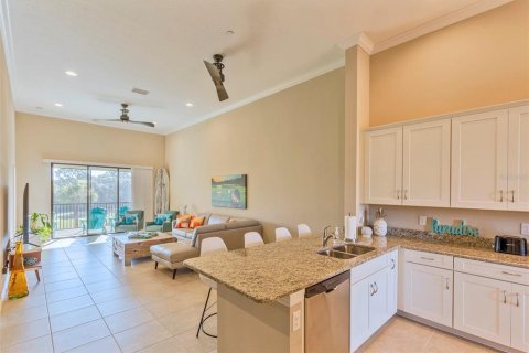 Condominio en venta en Bradenton, Florida, 2 dormitorios, 141.95 m2 № 1548977 - foto 3