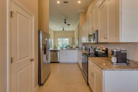 Condominio en venta en Bradenton, Florida, 2 dormitorios, 141.95 m2 № 1548977 - foto 4