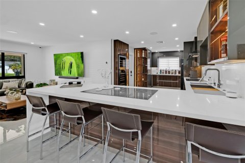 House in Cooper City, Florida 4 bedrooms, 168.52 sq.m. № 1752102 - photo 16