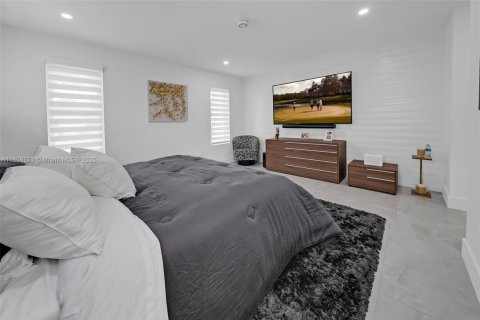 House in Cooper City, Florida 4 bedrooms, 168.52 sq.m. № 1752102 - photo 19