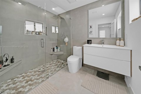 House in Cooper City, Florida 4 bedrooms, 168.52 sq.m. № 1752102 - photo 21