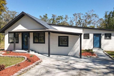 Villa ou maison à vendre à DeLand, Floride: 4 chambres, 183.95 m2 № 1550546 - photo 8