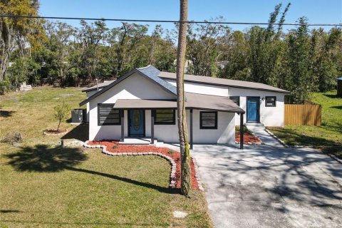 Villa ou maison à vendre à DeLand, Floride: 4 chambres, 183.95 m2 № 1550546 - photo 5