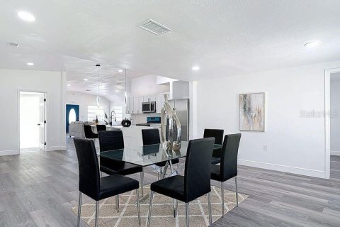 Villa ou maison à vendre à DeLand, Floride: 4 chambres, 183.95 m2 № 1550546 - photo 24